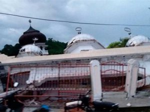 Masjid Ulee Glee di Kecamatan Bandar Baru Kab Pidie Jaya runtuh akibat gempa 6.5 SR di Pidie Jaya-BNPB