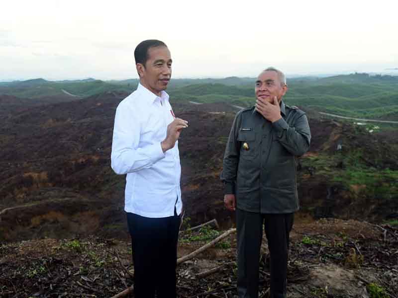 Presiden Jokowi dan Isran Noor