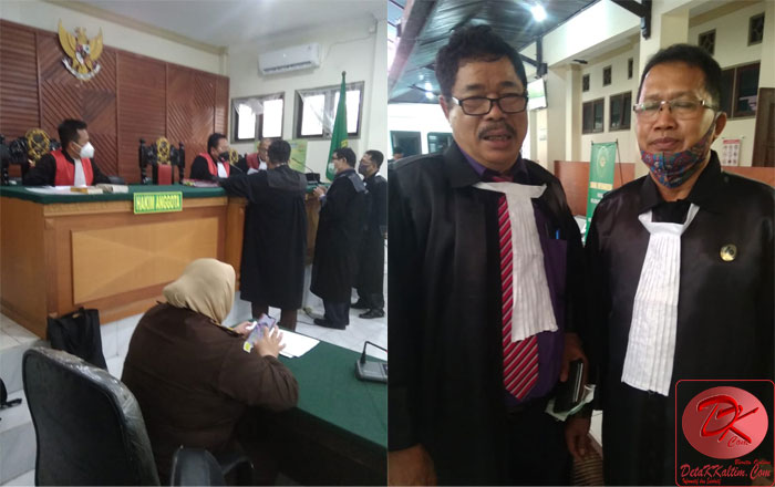 Suasana sidang pembacaan Pledoi Terdakwa Joko Sutejo, dan Penasehata Hukum Hutur M Sagala, SH (kiri) dan Awali Punjaya SP, SH dari Jakarta. (foto : SL Pohan)