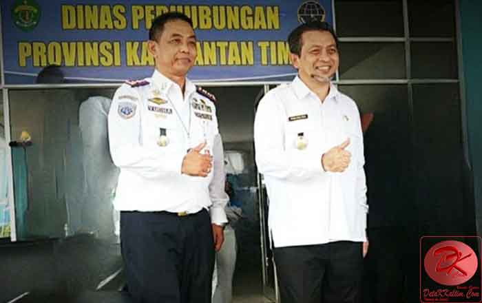 Kepala Dinas Perhubungan Provinsi Kaltim Yudha Pranoto bersama Wakil Gubernur Kaltim Hadi Mulyadi. (foto : @my)