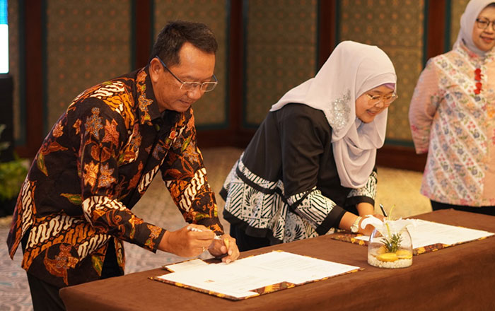 Penandatanganan Perjanjian Kerja Sama JAM Intelijen dengan PT. Pertamina Hulu Energi di Bali, Jumâ€™at (28/10/2022). (foto : Exclusive)