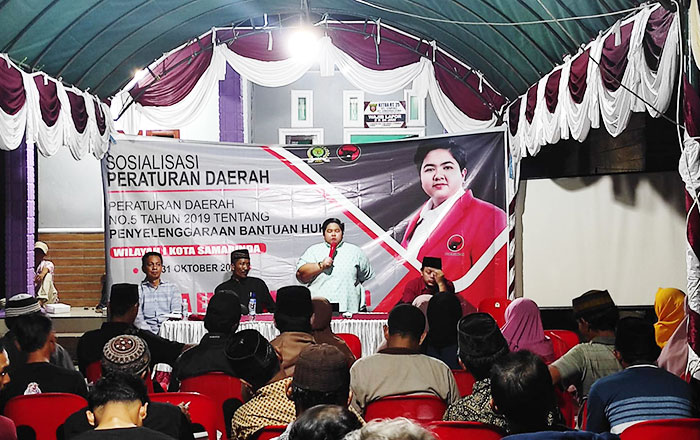 Ananda Emira Moeis, Anggota DPRD Kaltim melaksanakan Sosperda tentang Penyelenggaraan Bantuan Hukum di Samarinda. (foto : Exclusive)