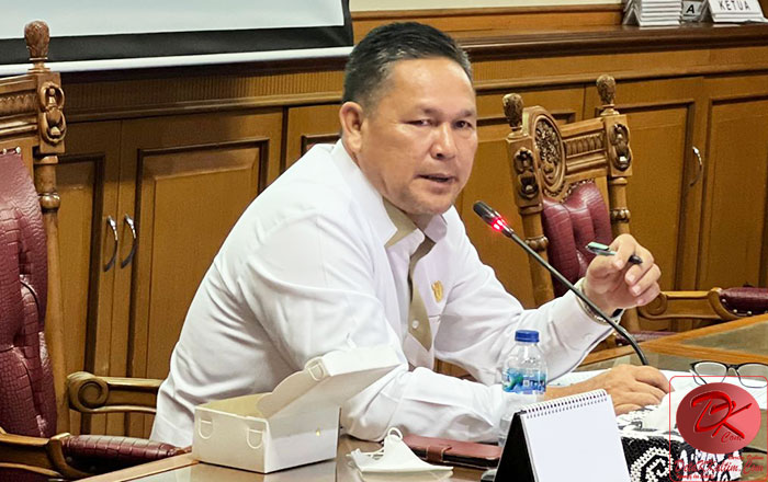 Yan, Ketua Komisi D DPRD Kutim. (foto : HB)