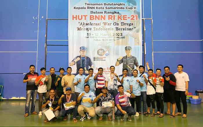 BNNK Samarinda menggelar Turnamen Bulutangkis Piala Kepala BNN Kota Samarinda dalam rangka menyambut HUT Ke-21 BNN. (foto: Exclusive)