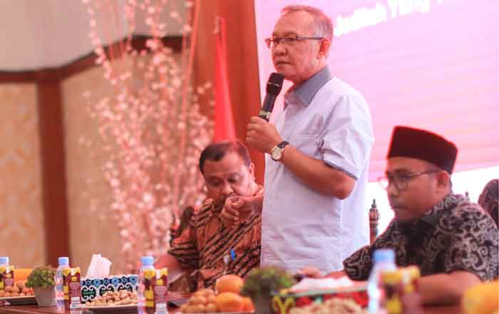 Muhammad Samsun, Wakil Ketua DPRD Kaltim menggelar Sosperda Pajak dan Retribusi Daerah di Pendopo Wakil Bupati Kukar. (foto: Exclusive)