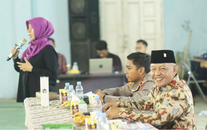Wakil Ketua DPRD Kaltim Muhammad Samsun mengggelar kegiatan Sosbang di wilayah Kutai Kartanegara. (foto: Exclusive)