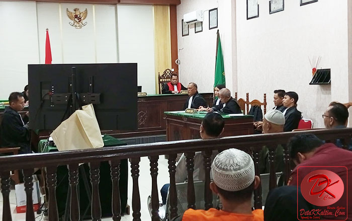 Sidang pembacaan Tuntutan Terdakwa H Mohammad Al Hamid,Iwan Rifani Wijaya, dan Sujoto. (foto: LVL)